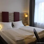 Hohenstaufen Otel 3*