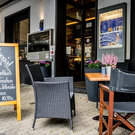 Hohenstaufen Отель 3*