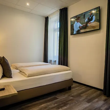 Отель Hohenstaufen