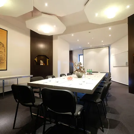 Hohenstaufen 3* Кобленц