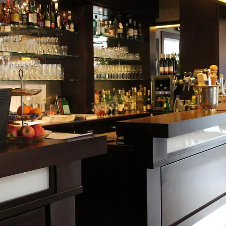 Hohenstaufen Отель