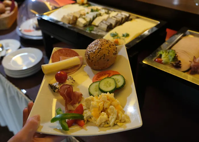 Hohenstaufen Κόμπλεντς