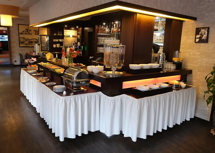 Hohenstaufen ホテル