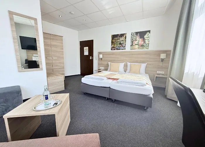 Hotel Hohenstaufen 3*