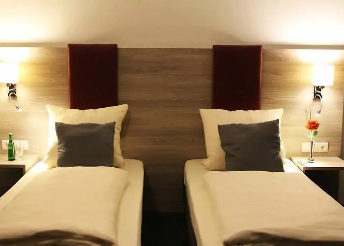 Hohenstaufen 3* Κόμπλεντς